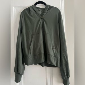 Women’s Quarter Zip Hoodie